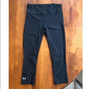 UA Cropped Leggings